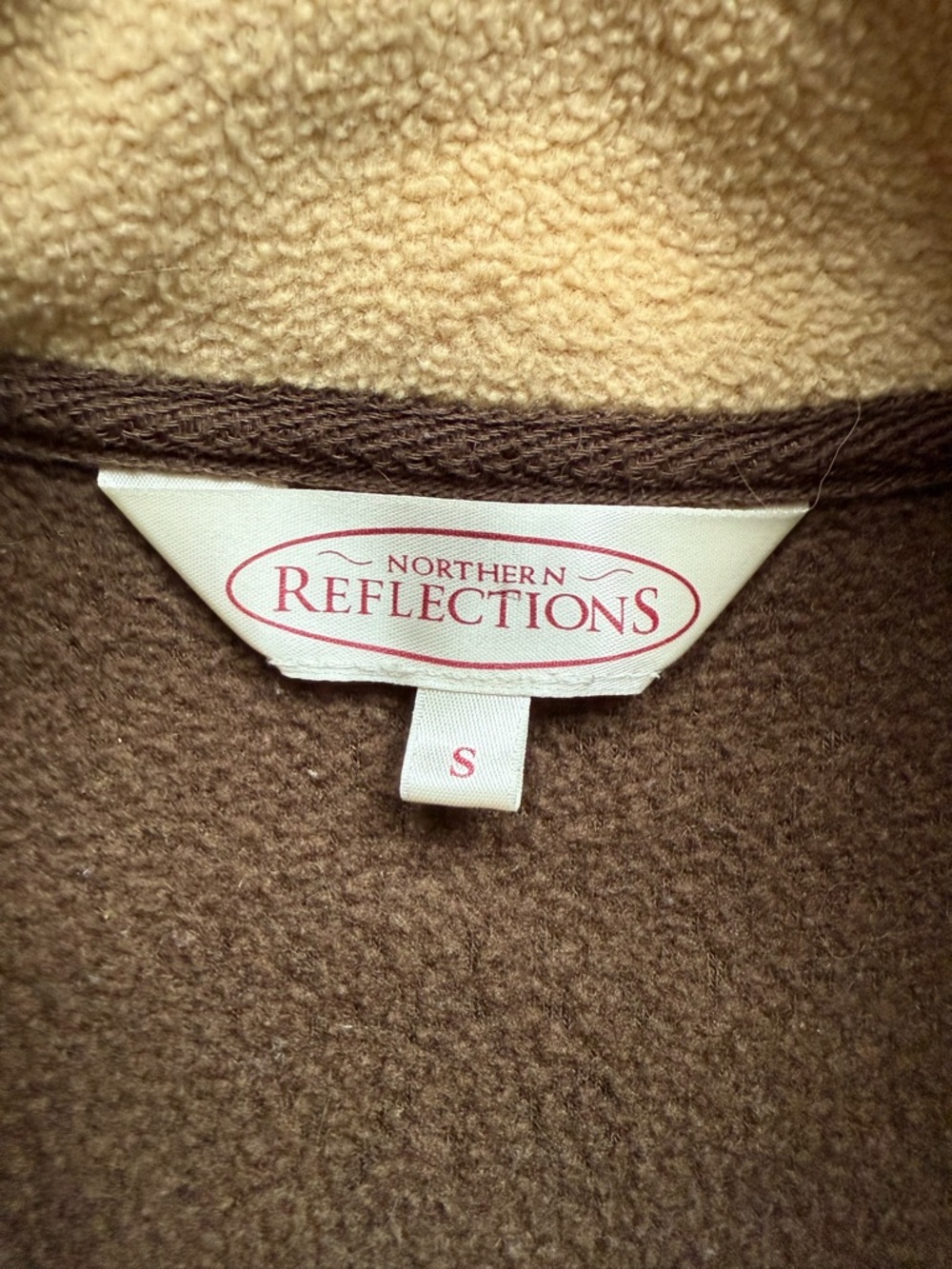 Northern Reflections Embroidered Bird Fleece - Picture 5 of 7